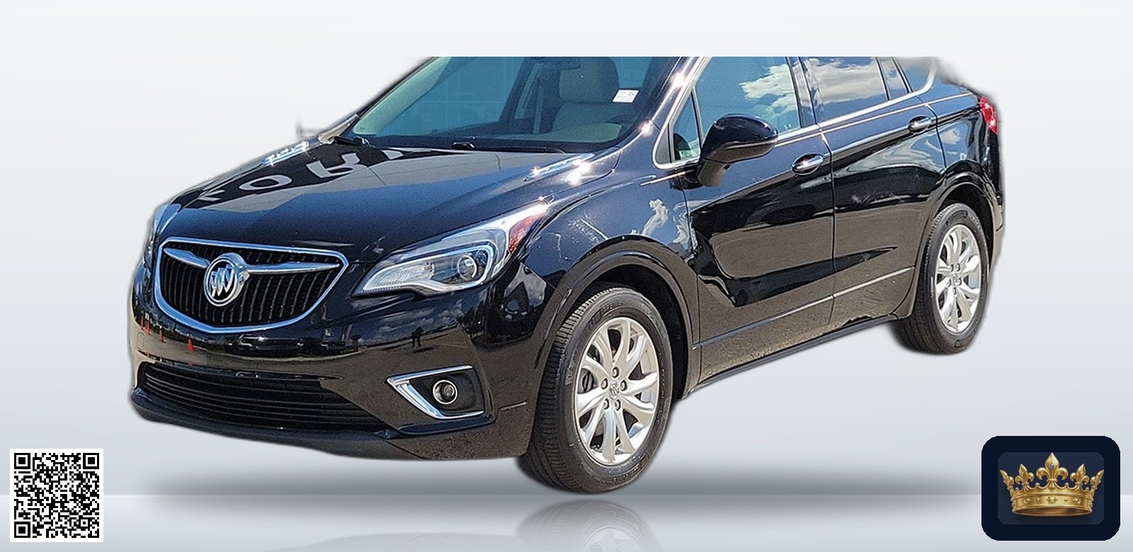 2020 Buick Envision Preferred en vista tres cuartos frontal, estudio blanco