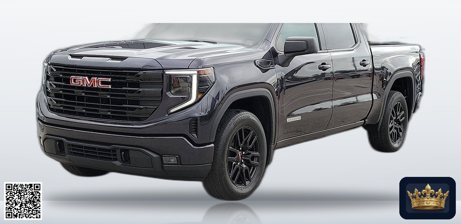 2024 GMC Sierra 1500 Elevation en vista tres cuartos frontal, estudio blanco